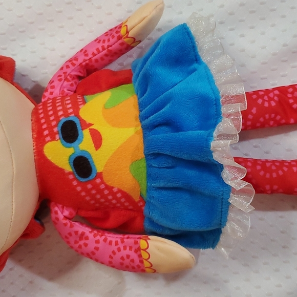 FLIPZEE Precious Girls Lola Monkey Banana Plush Doll 2 in1-Red/Yellow-EC - Picture 3 of 16